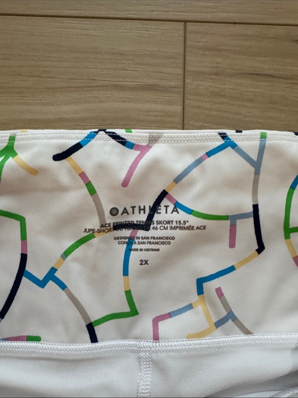 Athleta White Ace tennis Skort with Multicolor Circle Line Print - 15.5 in - Picture 2 of 4